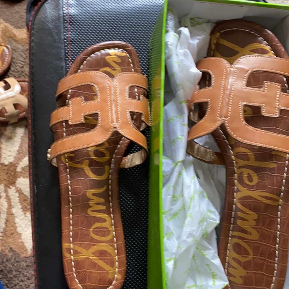 Never been worn cute sandals